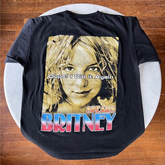 Vintage Y2K 2000s Britney Spears Oops I Did It Again Tour Two Sided Rap T Shirt - Picture 7 of 11